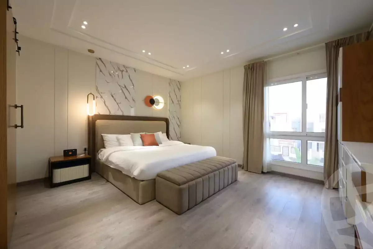 https://aqarmap.com.eg/en/listing/6171806-for-rent-cairo-new-cairo-compounds-hyde-park-centre-ville-hyde-park