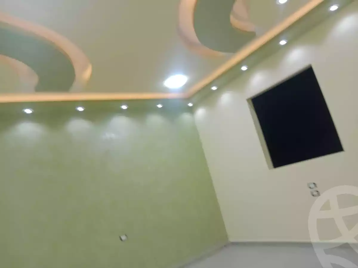 https://aqarmap.com.eg/ar/listing/6171972-for-sale-qalyubia-shubra-el-khaima-om-bayoumi