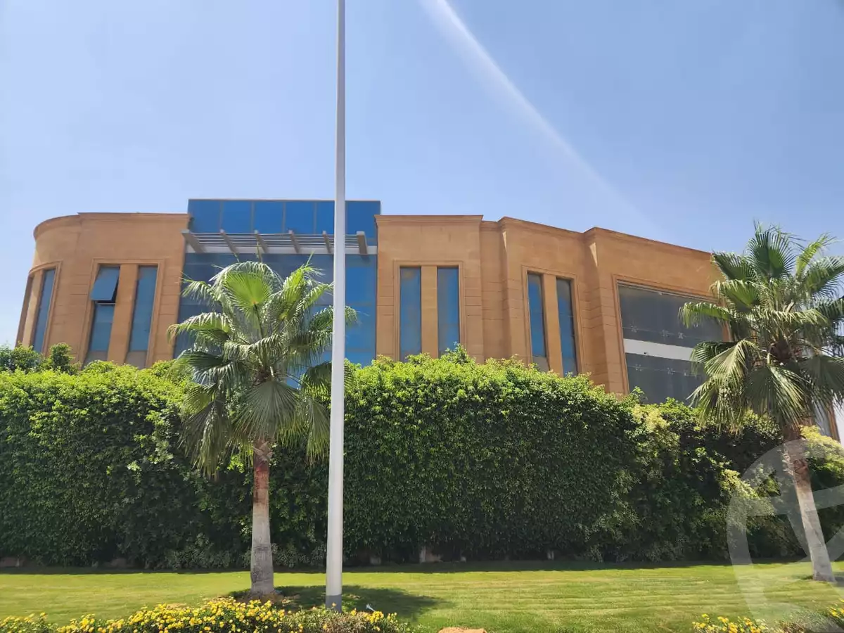 https://aqarmap.com.eg/en/listing/6172096-for-sale-cairo-new-cairo-90th-street-northern-90th-street