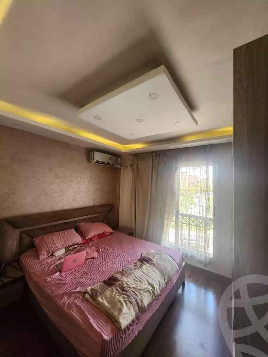 https://aqarmap.com.eg/en/listing/6172734-for-sale-cairo-new-cairo-madinaty-first-zone-buildings-17th-st.
