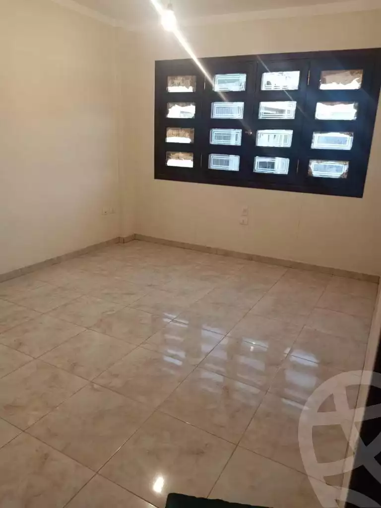 https://aqarmap.com.eg/ar/listing/6172850-for-sale-cairo-el-haram-shareaa-el-haram