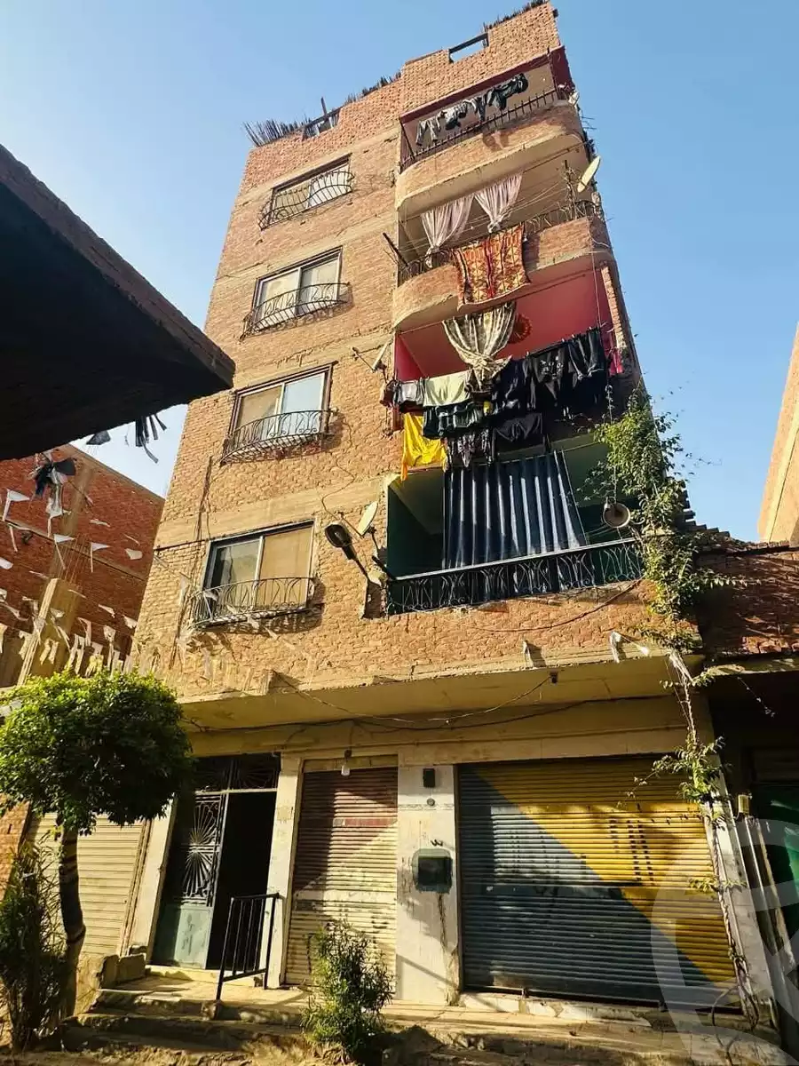 https://aqarmap.com.eg/en/listing/6173289-for-sale-cairo-madinat-el-salam-air-navigation-compound