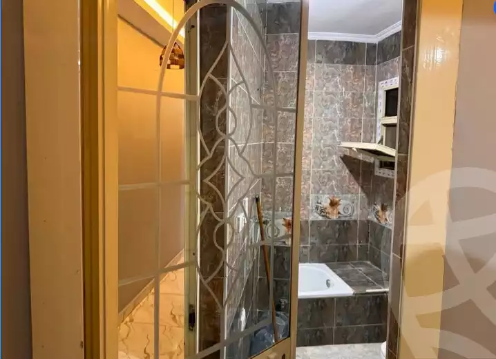 https://aqarmap.com.eg/en/listing/6175372-for-sale-cairo-faisal-el-matbeaa-nabeel-taha-st