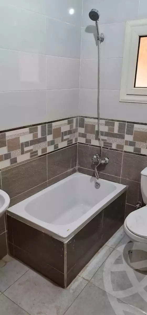 https://aqarmap.com.eg/en/listing/6175727-for-rent-cairo-new-cairo-el-narges-el-narges-8-omar-makram-street