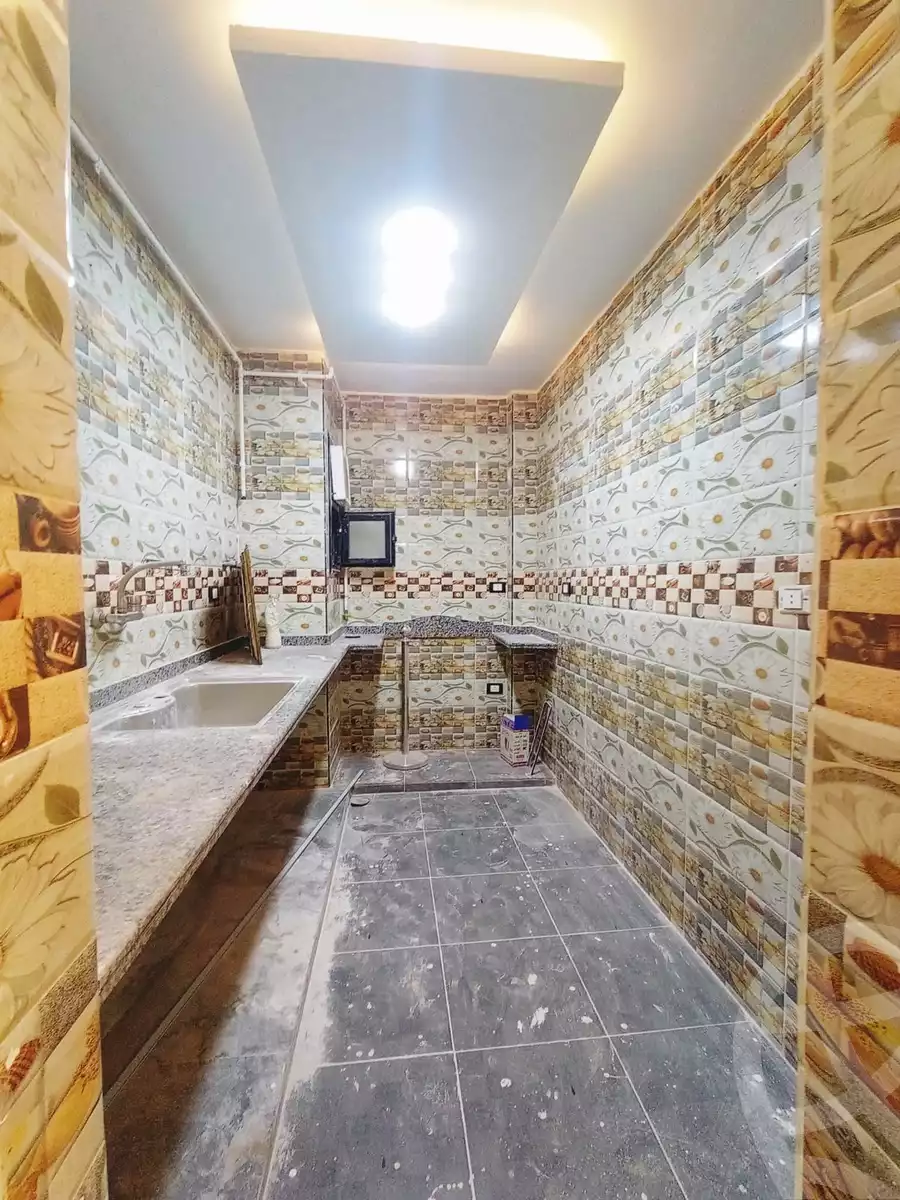 https://aqarmap.com.eg/en/listing/6176163-for-sale-alexandria-bahray-el-anfoshy-sidi-yakout-st