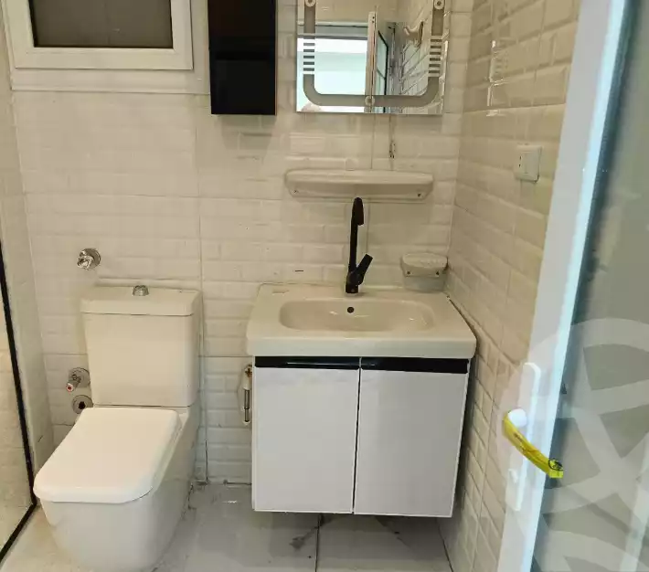 https://aqarmap.com.eg/ar/listing/6037796-for-sale-alexandria-l-jmy-el-hanouvel-trablose-st