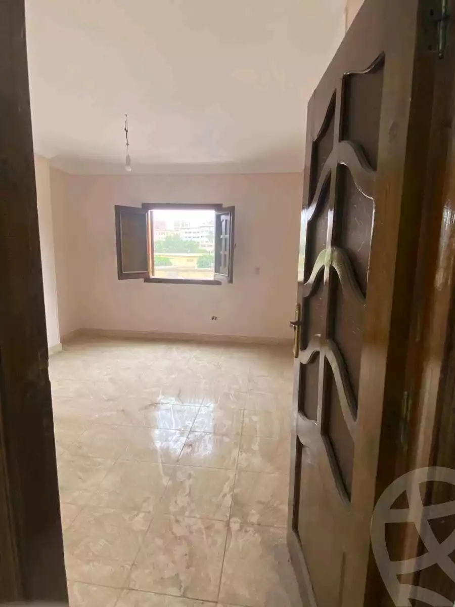 https://aqarmap.com.eg/ar/listing/6176315-for-sale-cairo-ain-shams-ain-shams-el-sharkia-el-zahraa-st