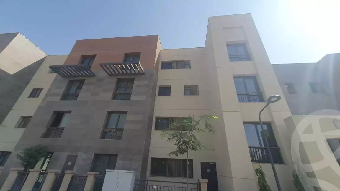 https://aqarmap.com.eg/ar/listing/6178475-for-sale-cairo-new-cairo-compounds-district-5-d-park-district-5-compound-marakez