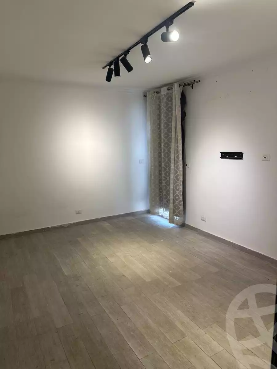 https://aqarmap.com.eg/ar/listing/6178455-for-rent-cairo-new-cairo-madinaty-tenth-zone-buildings-group-103