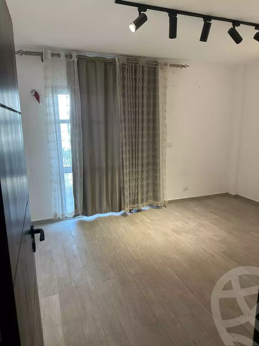 https://aqarmap.com.eg/ar/listing/6178455-for-rent-cairo-new-cairo-madinaty-tenth-zone-buildings-group-103