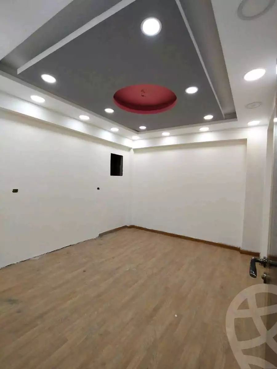 https://aqarmap.com.eg/en/listing/6178542-for-sale-qalyubia-shubra-el-khaima-om-bayoumi