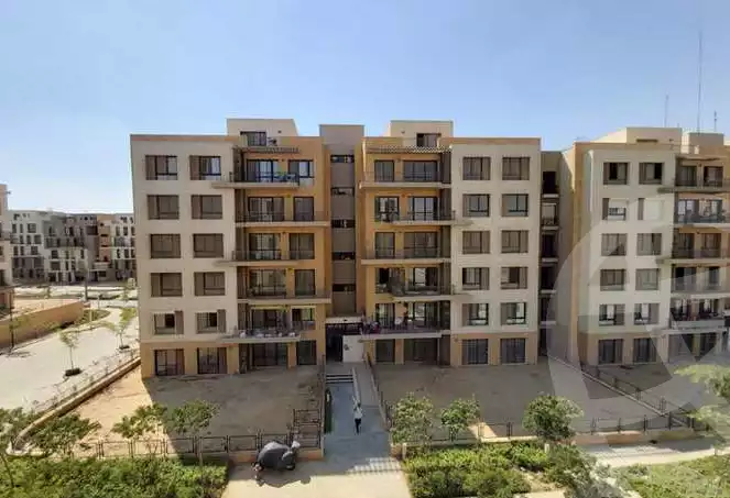 https://aqarmap.com.eg/ar/listing/6178635-for-sale-cairo-new-cairo-compounds-eastown-eastown-parks