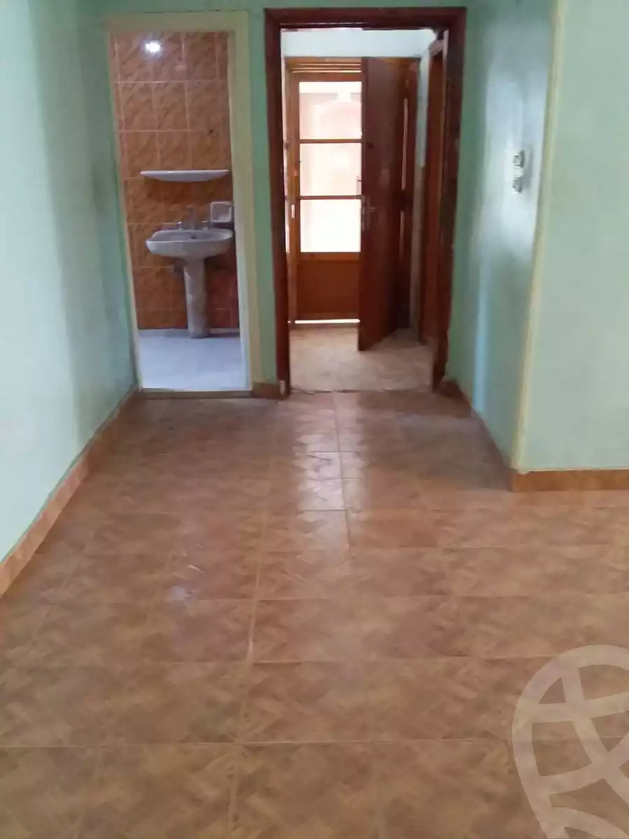 https://aqarmap.com.eg/ar/listing/6179063-for-rent-cairo-el-zaytun-lzytwn-lshrqy-toman-bai-st
