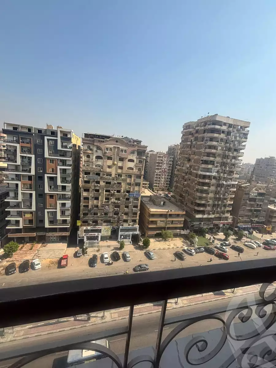 https://aqarmap.com.eg/ar/listing/6179458-for-sale-cairo-nasr-city-mostafa-el-nahaas-st