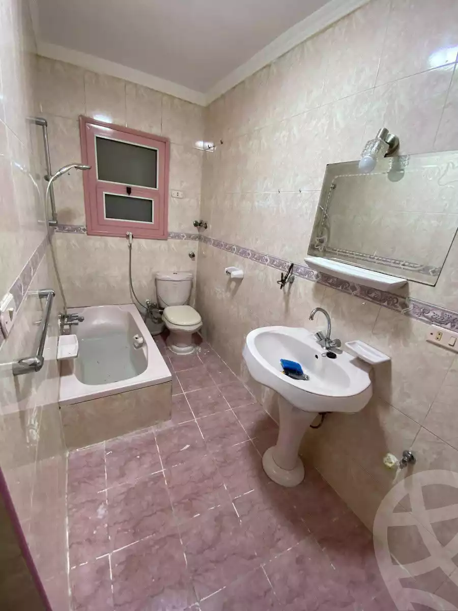 https://aqarmap.com.eg/en/listing/6179477-for-sale-cairo-el-zaytun-lzytwn-lshrqy