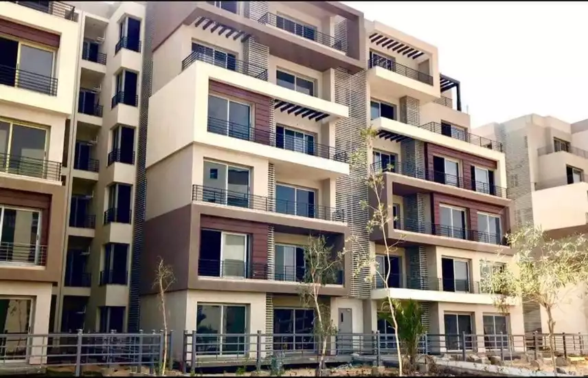 https://aqarmap.com.eg/en/listing/6179549-for-sale-cairo-new-cairo-compounds-blm-hylz-nyw-kyrw