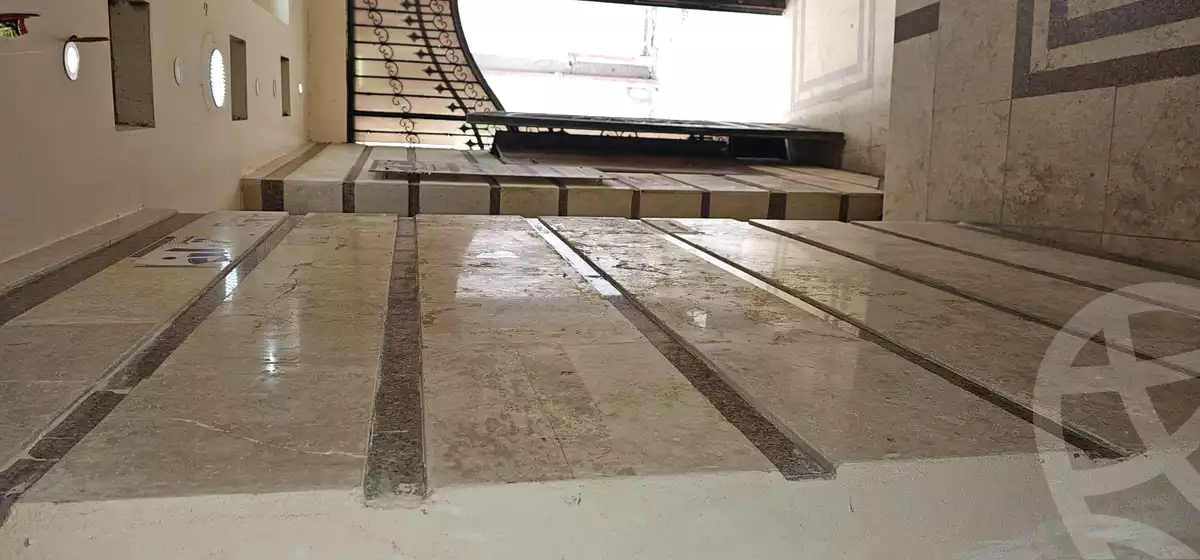 https://aqarmap.com.eg/en/listing/6179743-for-rent-sharqia-zagazig-zagazig-city-markaz-farouk-st