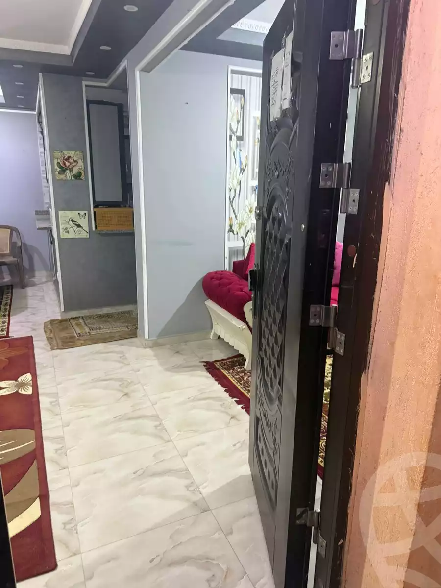 https://aqarmap.com.eg/ar/listing/6180247-for-sale-cairo-helwan-hadayek-helwan-nile-corniche-st
