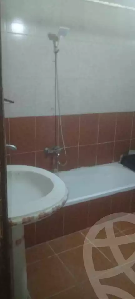 https://aqarmap.com.eg/en/listing/6180339-for-sale-alexandria-l-jmy-el-hanouvel-el-salam-st