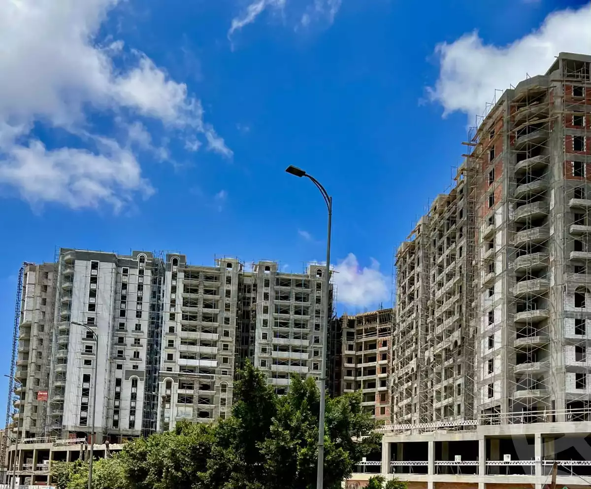 https://aqarmap.com.eg/ar/listing/6180878-for-sale-alexandria-smouha-compounds-in-smouha-dh-ryz
