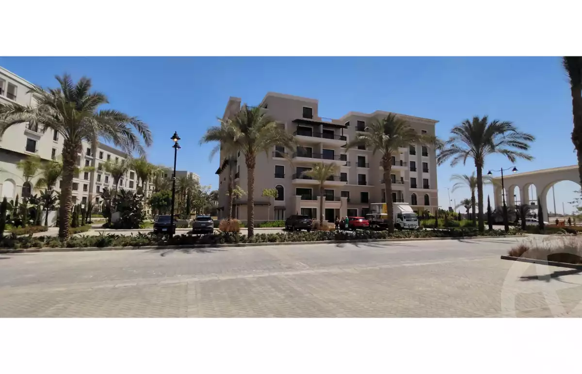 https://aqarmap.com.eg/en/listing/6180995-for-sale-cairo-el-sheikh-zayed-city-compounds-kmbwnd-fyldj-wyst-dr-llttwyr