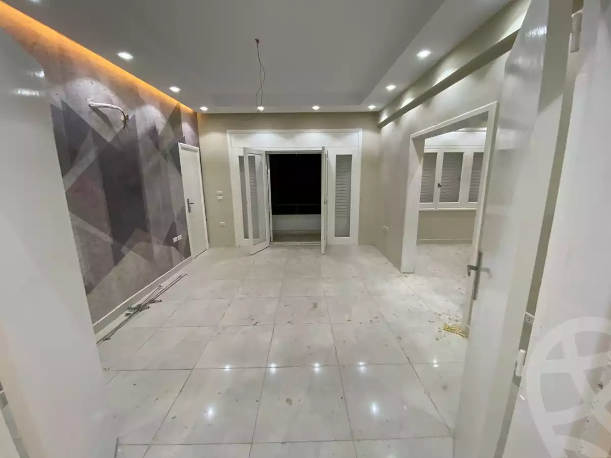 https://aqarmap.com.eg/en/listing/6182463-for-rent-cairo-downtown-tl-t-hrb