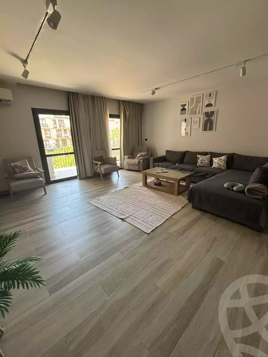 https://aqarmap.com.eg/ar/listing/6182634-for-rent-cairo-el-sheikh-zayed-city-compounds-the-courtyard