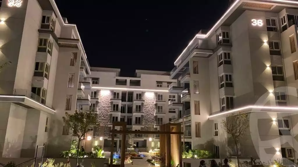 https://aqarmap.com.eg/ar/listing/6183472-for-sale-cairo-new-cairo-compounds-mwntn-fyw-y-syty-creek-park-mountain-view-icity
