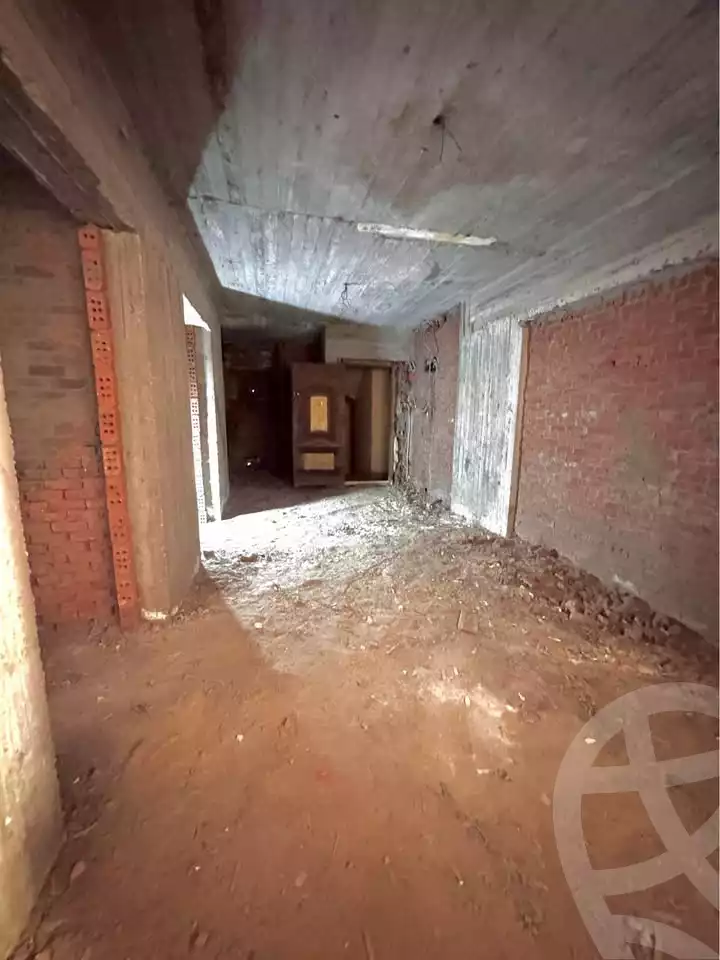 https://aqarmap.com.eg/en/listing/6185947-for-sale-alexandria-mntq-fr-y-blskndry-el-attarin