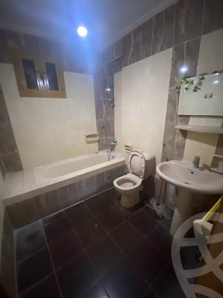 https://aqarmap.com.eg/en/listing/6186002-for-sale-alexandria-moharram-bey