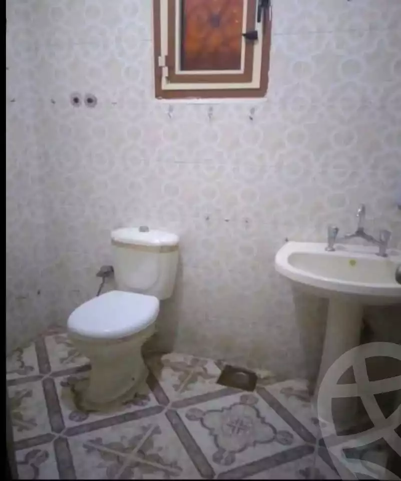 https://aqarmap.com.eg/ar/listing/6186402-for-sale-alexandria-alhadara-new-el-hadra