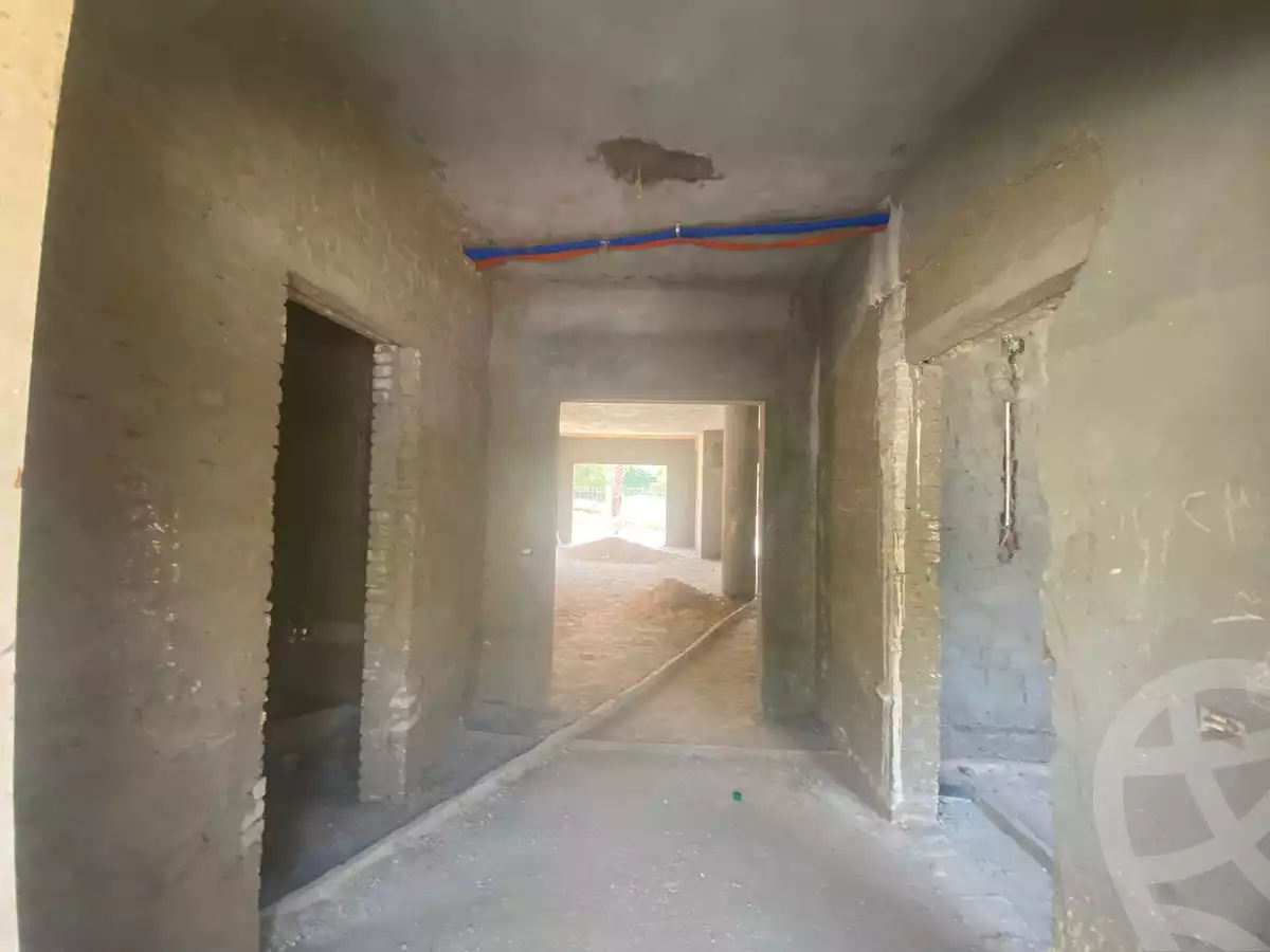 https://aqarmap.com.eg/ar/listing/6187211-for-sale-cairo-new-cairo-compounds-les-rois