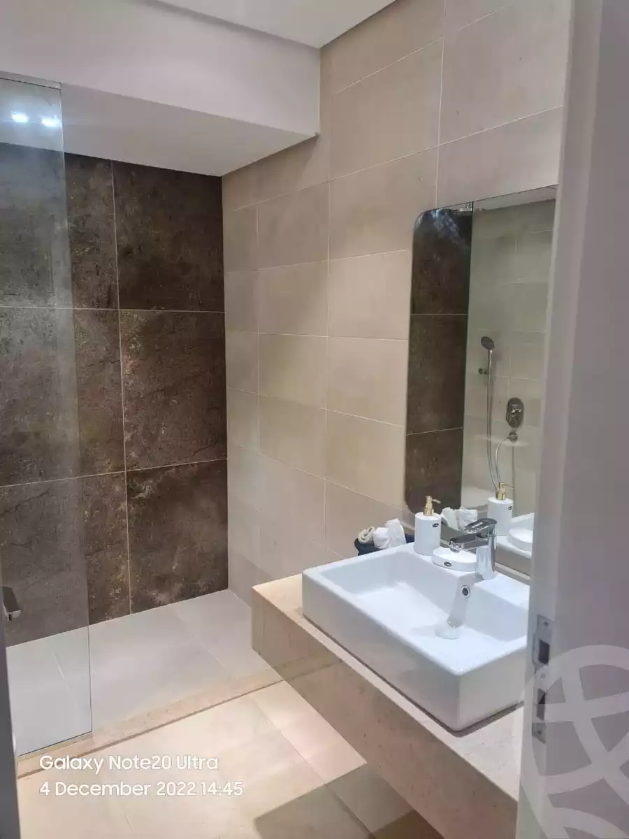 https://aqarmap.com.eg/ar/listing/6190465-for-sale-cairo-el-sheikh-zayed-city-compounds-kmbwnd-fyldj-wyst-dr-llttwyr