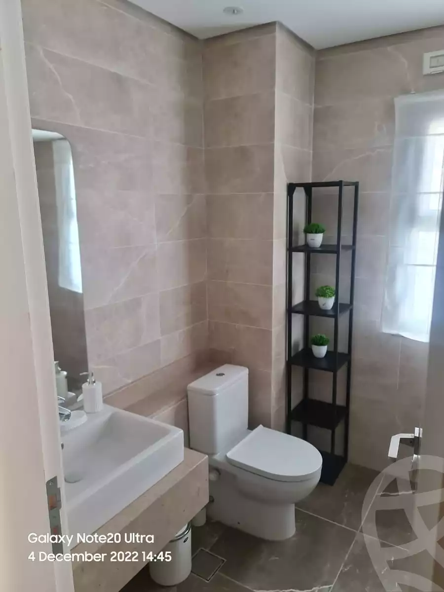 https://aqarmap.com.eg/ar/listing/6190465-for-sale-cairo-el-sheikh-zayed-city-compounds-kmbwnd-fyldj-wyst-dr-llttwyr