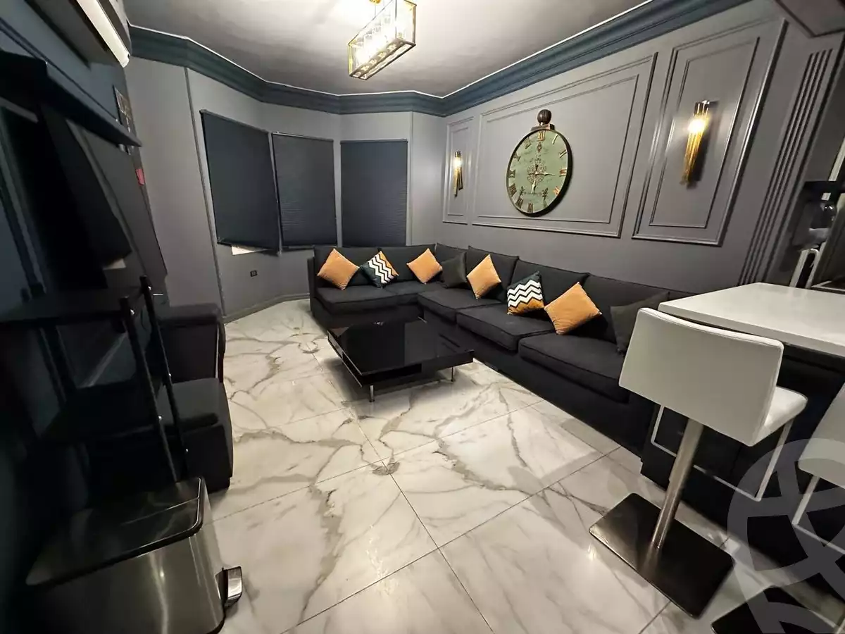https://aqarmap.com.eg/ar/listing/6191512-for-sale-cairo-new-cairo-compounds-mountain-view-hyde-park