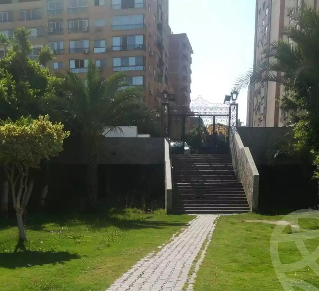 https://aqarmap.com.eg/en/listing/4637635-for-rent-cairo-ljyz-el-bahr-el-azam