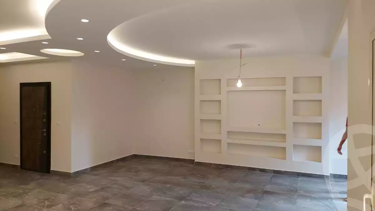 https://aqarmap.com.eg/ar/listing/6193950-for-sale-cairo-new-cairo-compounds-sephora-heights