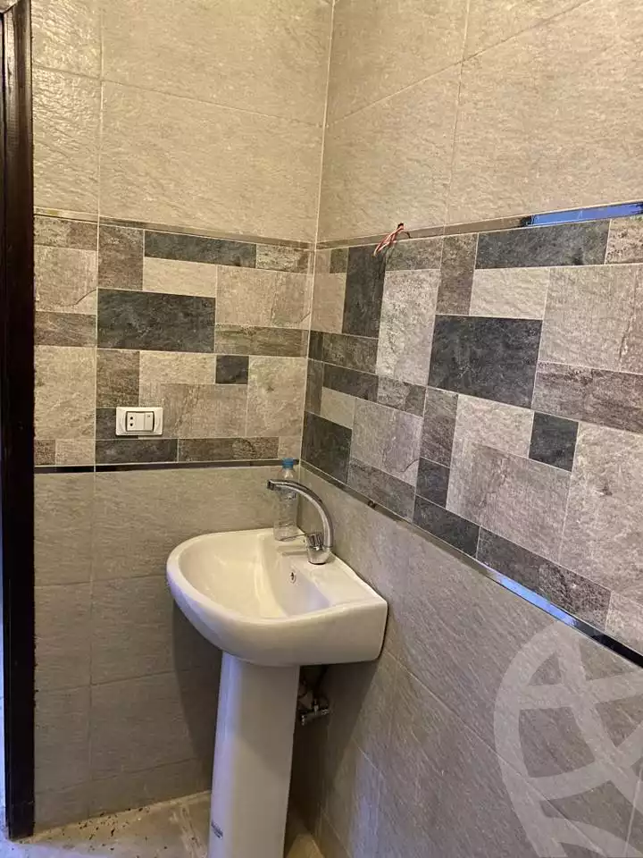 https://aqarmap.com.eg/en/listing/6194706-for-sale-cairo-ain-shams-yn-shms-lgrby