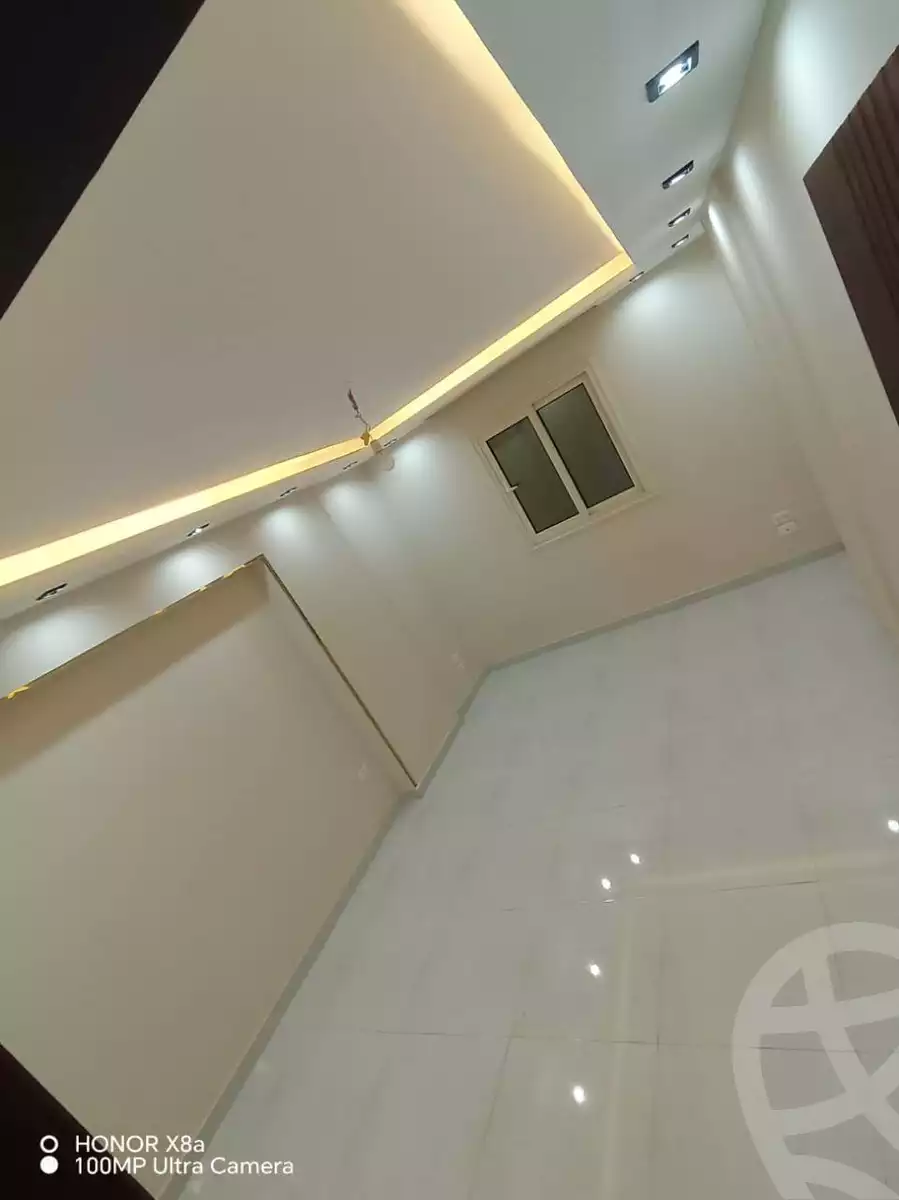 https://aqarmap.com.eg/ar/listing/6194931-for-sale-cairo-helwan-helwan-el-sharkeya-abd-el-rahman-pasha-st