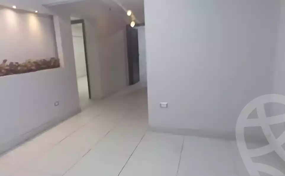 https://aqarmap.com.eg/ar/listing/6196143-for-rent-cairo-ain-shams-jsr-lswys