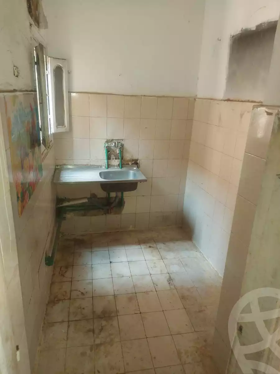 https://aqarmap.com.eg/ar/listing/6196386-for-rent-cairo-helwan-mnshy-yn-hlwn-rael-st