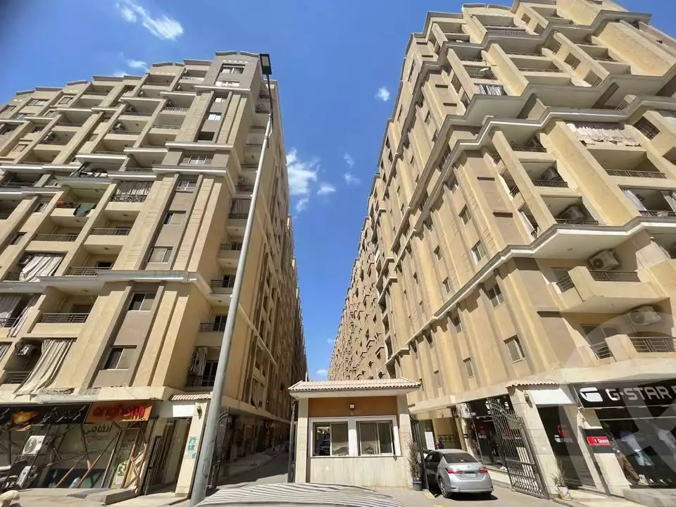 https://aqarmap.com.eg/en/listing/6196813-for-sale-cairo-faisal-el-maryotyah-town-valley-compound-sakan