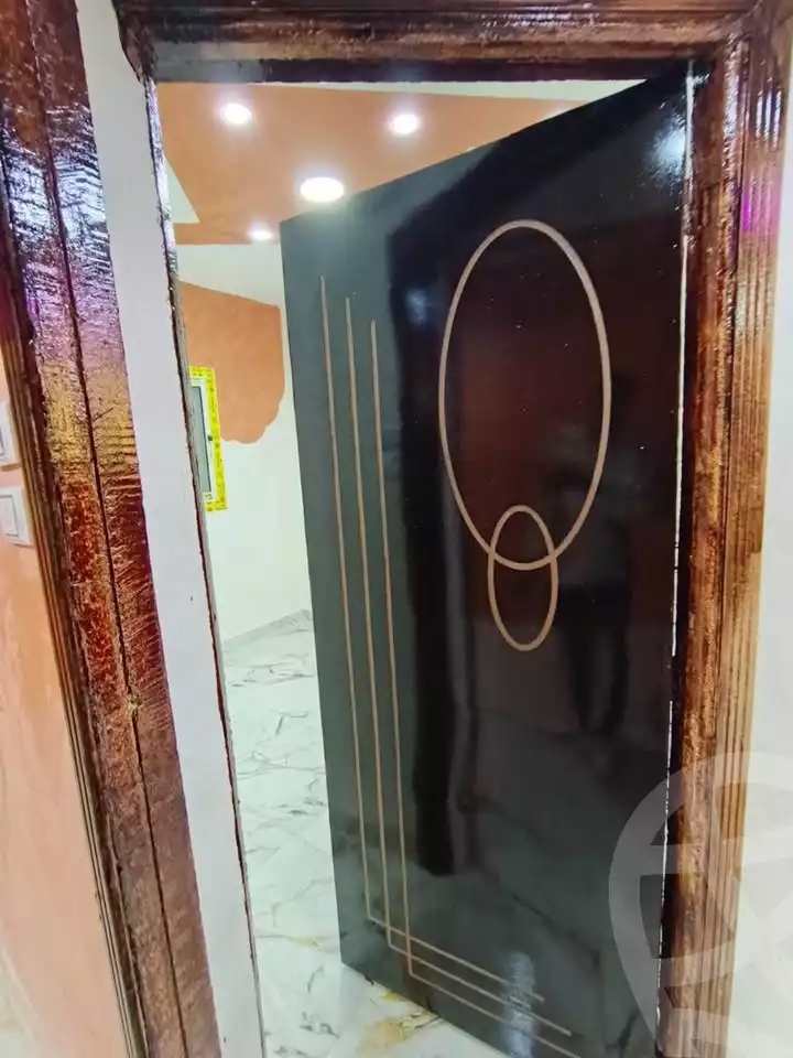 https://aqarmap.com.eg/ar/listing/6197557-for-sale-qalyubia-shubra-el-khaima-el-shareaa-el-gadid-st