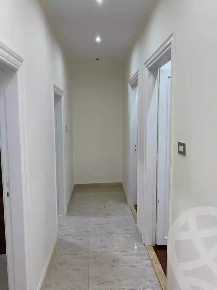 https://aqarmap.com.eg/ar/listing/6197951-for-rent-alexandria-ganaklis