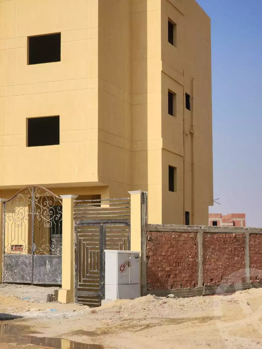 https://aqarmap.com.eg/ar/listing/6198115-for-sale-cairo-6th-of-october-hadaeq-october-mosalsal-4