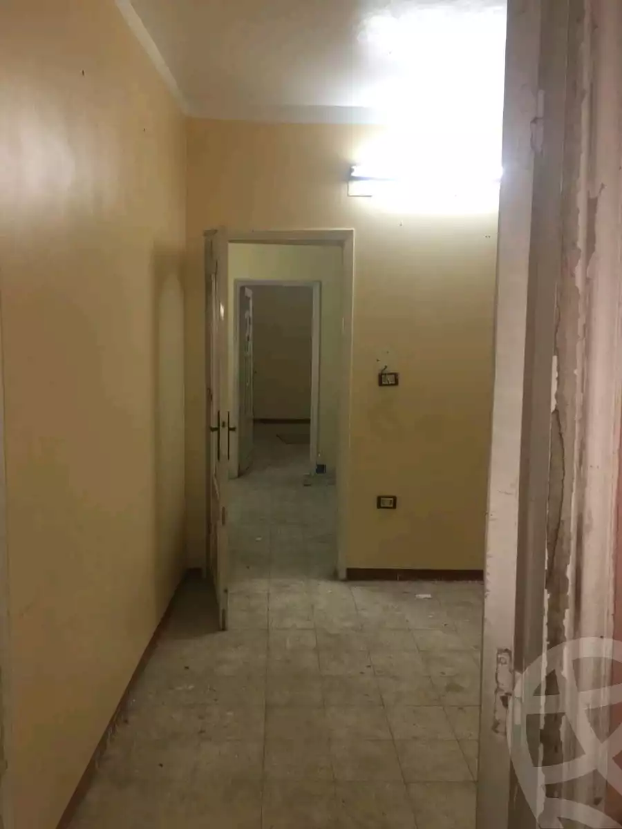 https://aqarmap.com.eg/ar/listing/6198328-for-rent-qalyubia-shubra-el-khaima-el-shareaa-el-gadid-st