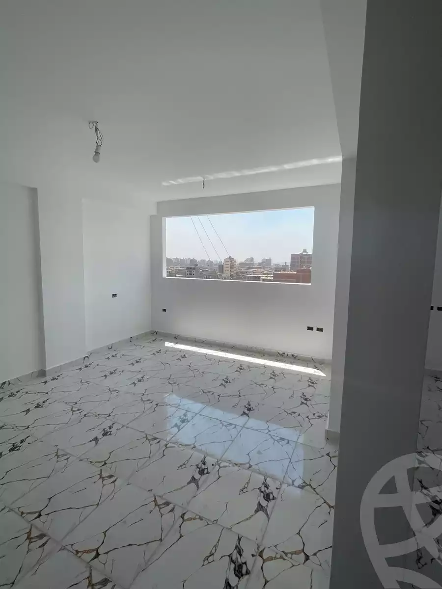 https://aqarmap.com.eg/en/listing/6198475-for-sale-cairo-helwan-hadayek-helwan-el-eshrein-st