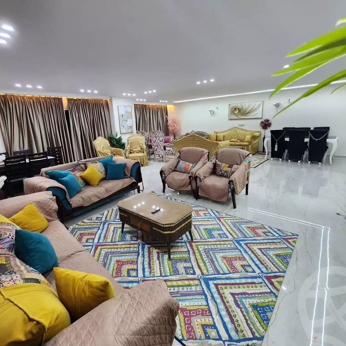 https://aqarmap.com.eg/en/listing/6198645-for-sale-cairo-el-sheikh-zayed-city-compounds-el-khamayel
