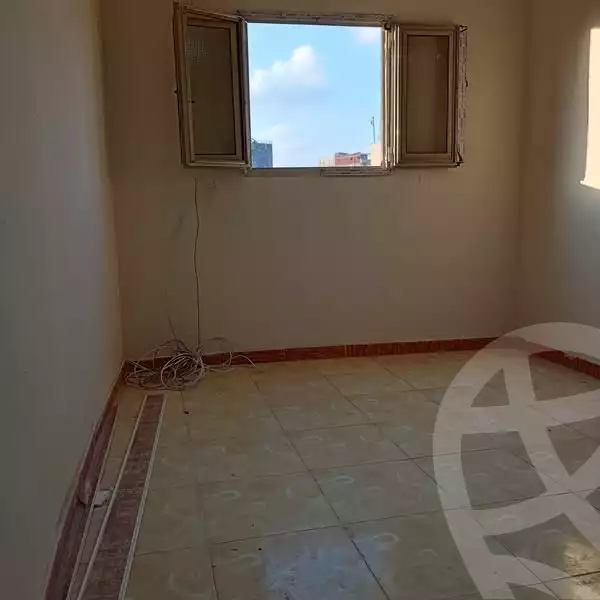 https://aqarmap.com.eg/en/listing/6201183-for-sale-alexandria-bahray-el-anfoshy-sidi-abou-warda-st