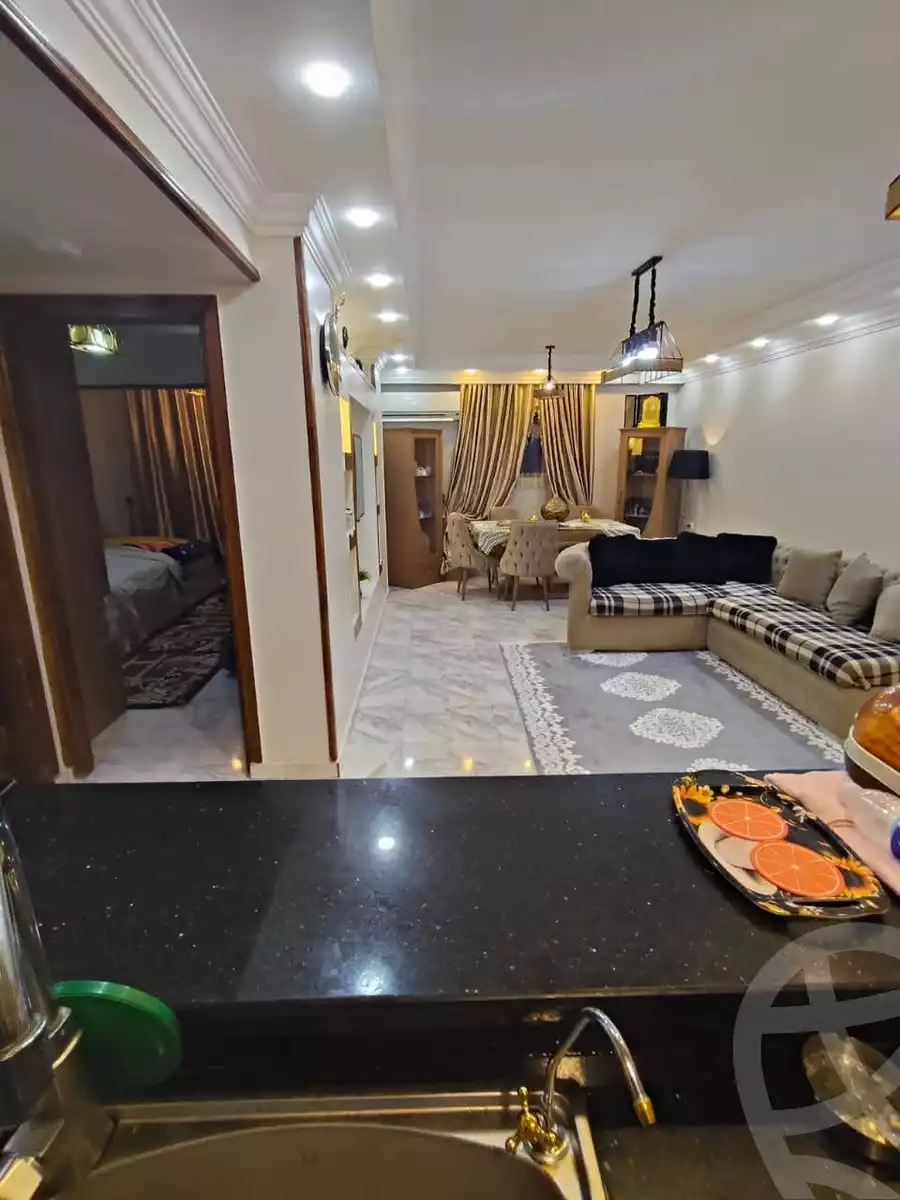 https://aqarmap.com.eg/en/listing/6202110-for-sale-cairo-helwan-hadayek-helwan-nile-corniche-st